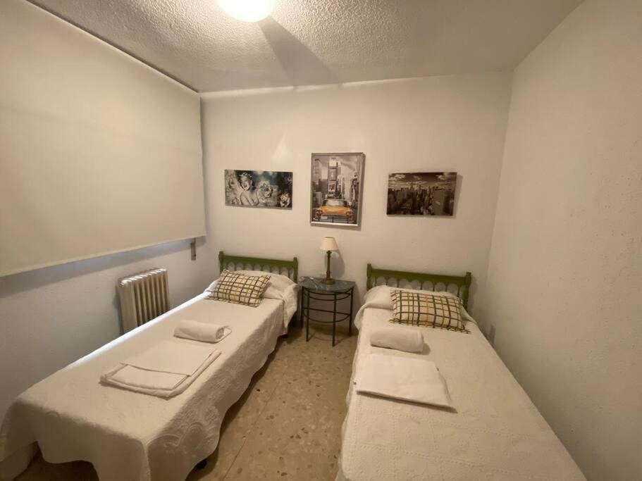 Piso En El Centro De Granada. Parking Opcional Apartment ภายนอก รูปภาพ